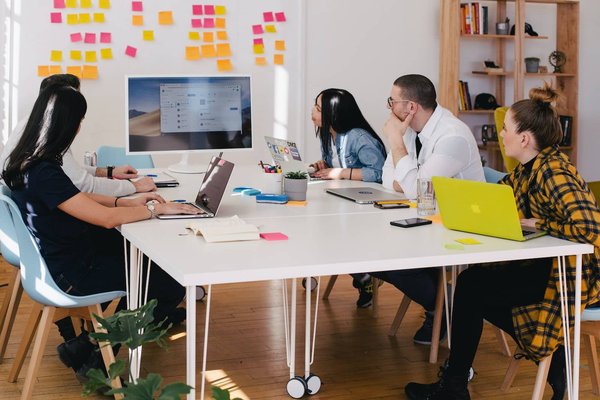 Formation professionnelle en France : Conseils pour salariés, indépendants et demandeurs d'emploi pour booster votre carrière